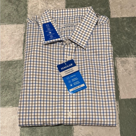 NWT Haggar Men's Classic Checkered Shirt - Picture 1 of 7